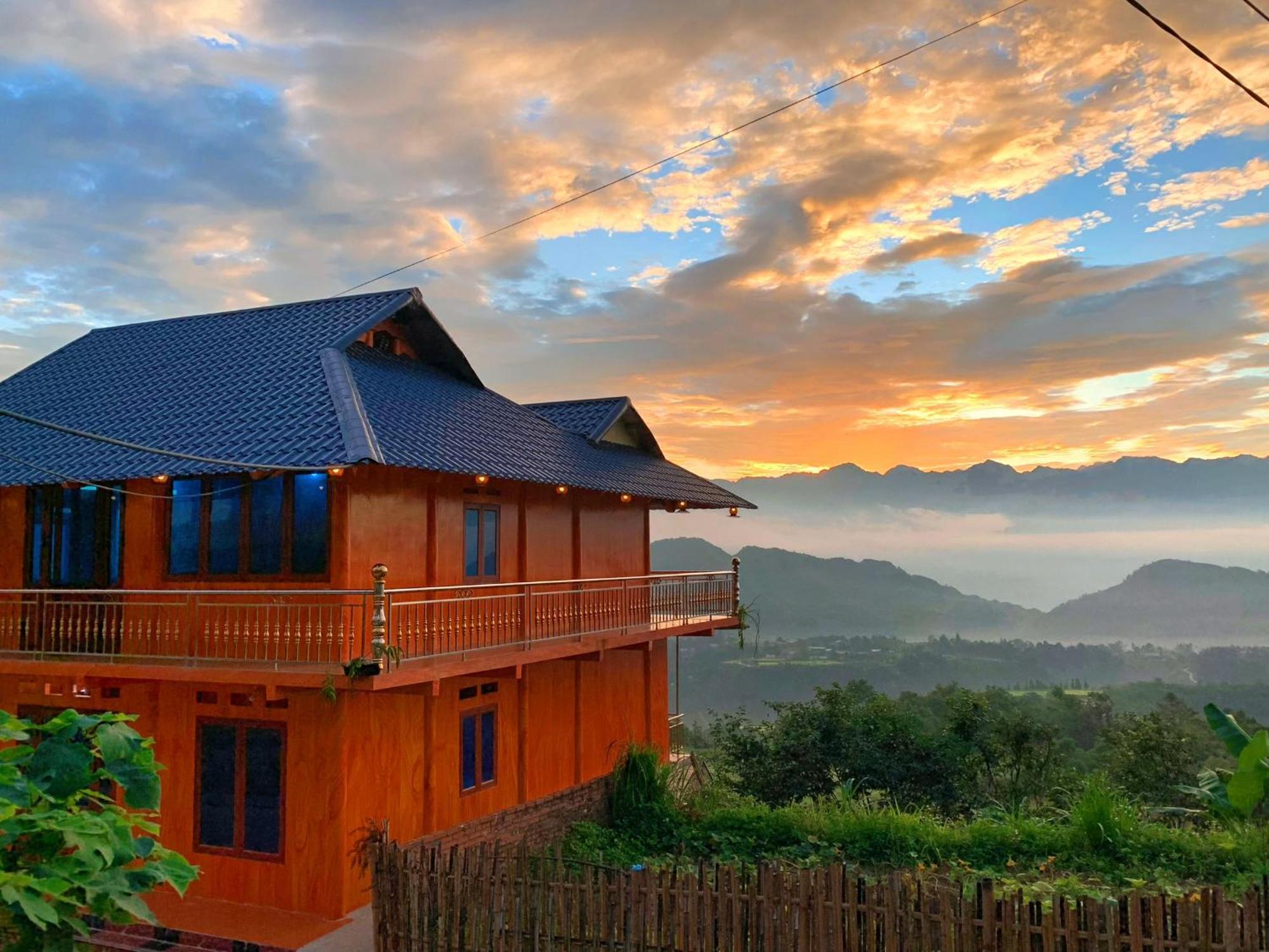 Homestay Truc Son Hong Ha Exteriör bild