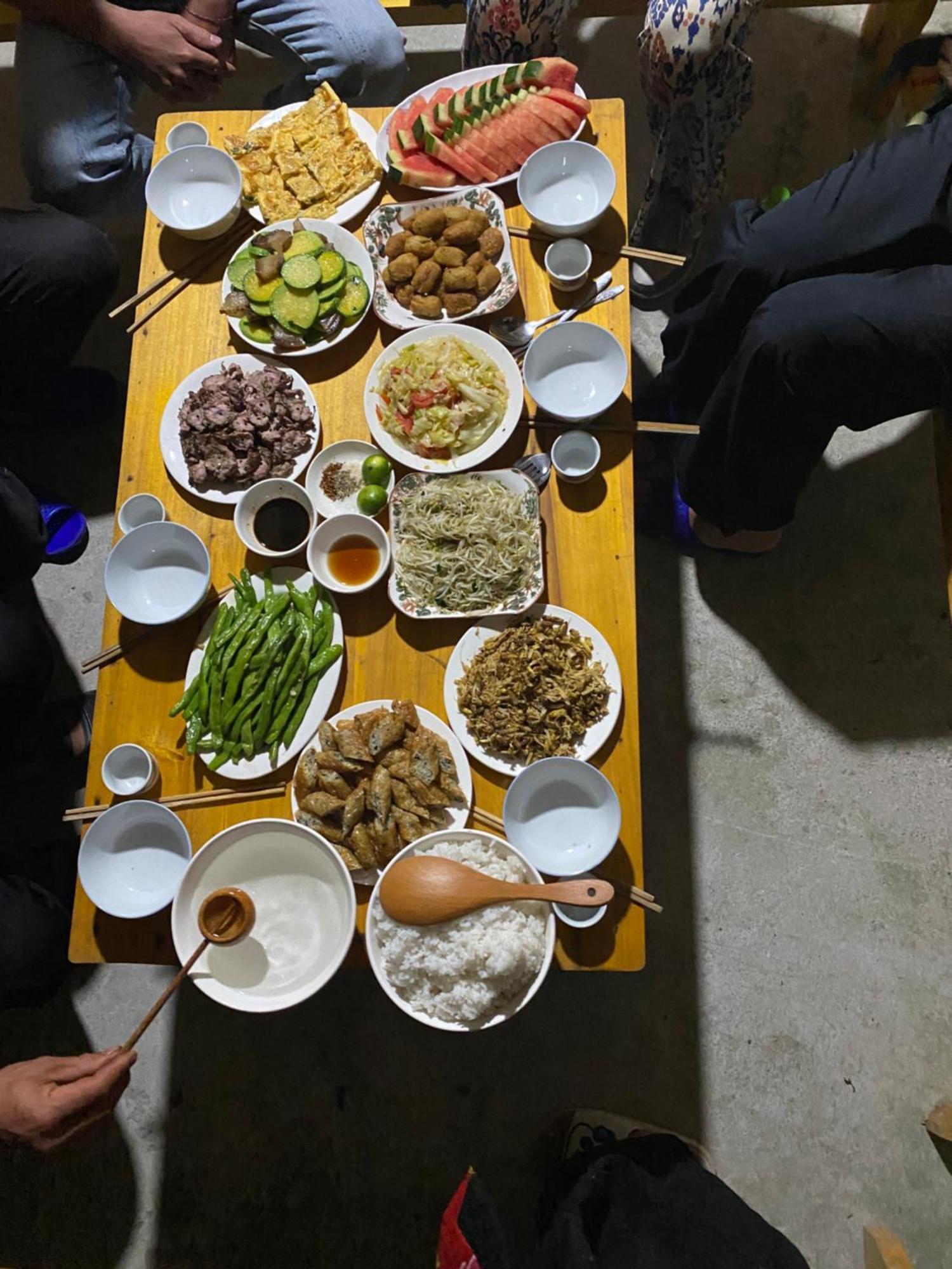 Homestay Truc Son Hong Ha Exteriör bild