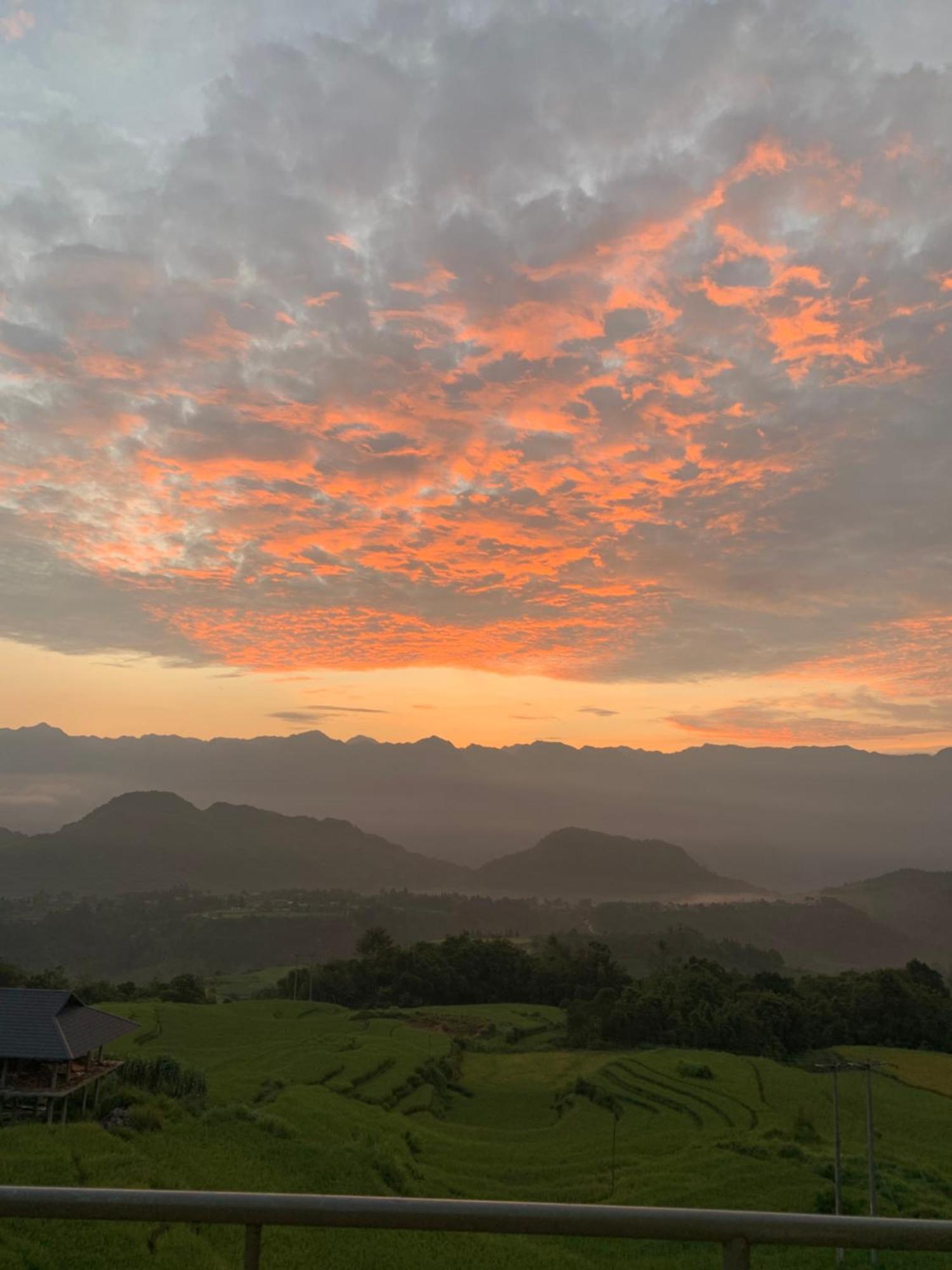 Homestay Truc Son Hong Ha Exteriör bild