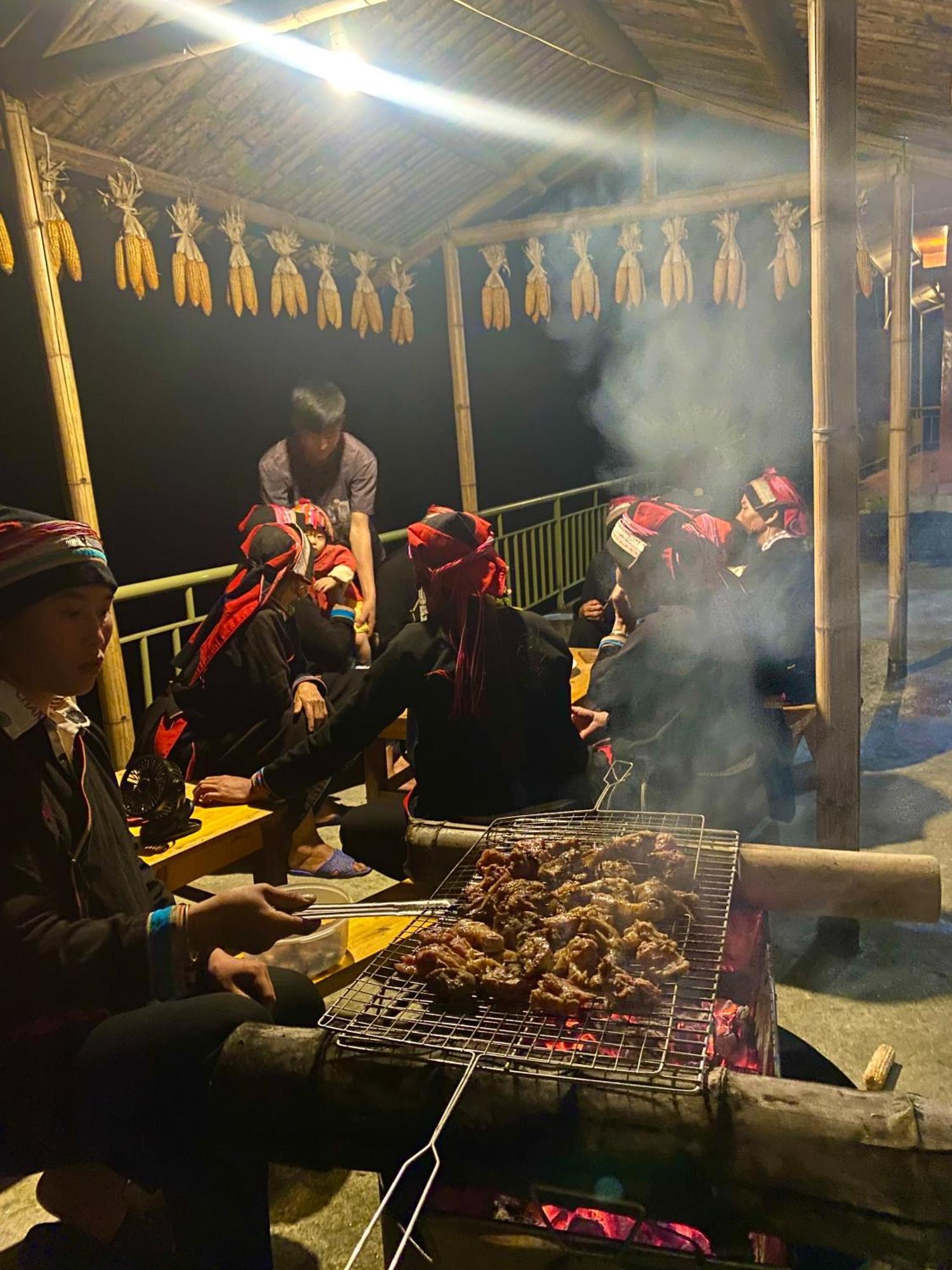 Homestay Truc Son Hong Ha Exteriör bild