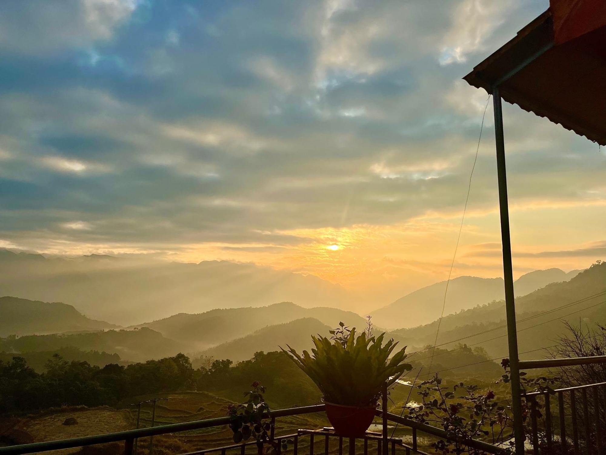 Homestay Truc Son Hong Ha Exteriör bild
